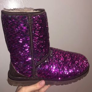 UGG CLASSIC SPARKLES SEQUIN PINK - Color changing